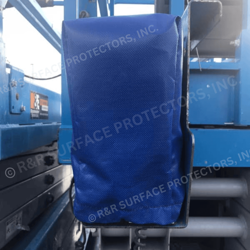 ControlBox Cover™ for 19' ScissorLifts (fitted style) ControlBox Cover™ for 19' ScissorLifts (fitted style)